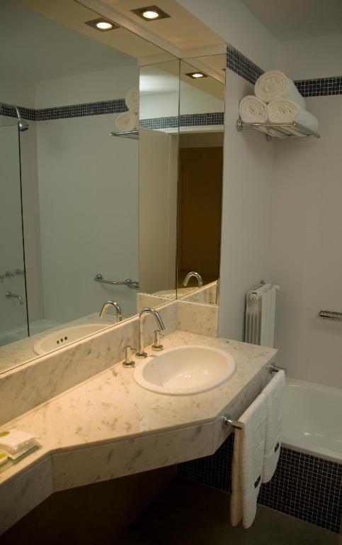 טנדיל Agua Dulce Hotel מראה חיצוני תמונה